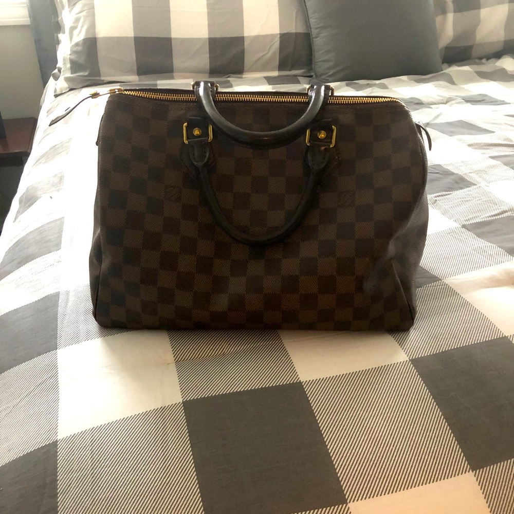 Louis Vuitton “doctor” bag great condition other than small tear